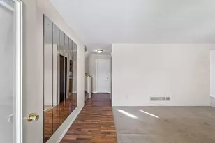 2230 Jeffery Dr, Saint John, IL 61873 - Photo 6