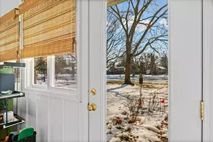 3 Lake Park Rd, Champaign, IL 61822 - Photo 22