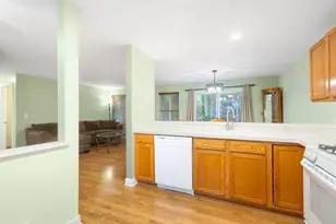 2043 Orchard Ln, Carpentersville, IL 60110 - Photo 8