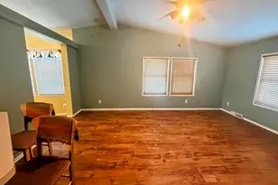 1075 Beechnut Cir, Manteno, IL 60950 - Photo 6