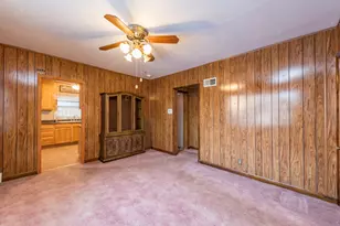 2101 Eshcol Ave, Zion, IL 60099 - Photo 8