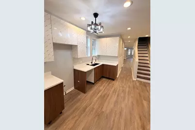 1048 W 92nd Place, Chicago, IL 60620 - Photo 8