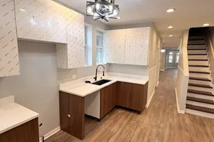 1048 W 92nd Pl, Chicago, IL 60620 - Photo 8