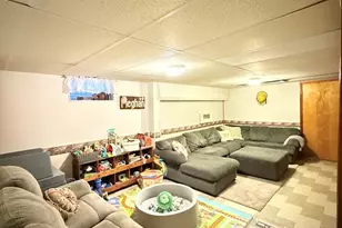 805 5th Ave, Dixon, IL 61021 - Photo 14