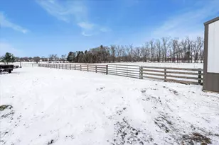 21626 Oak Grove Rd, Harvard, IL 60033 - Photo 24