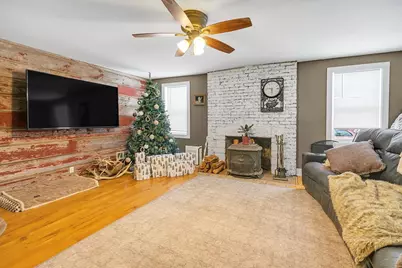 21626 Oak Grove Road, Harvard, IL 60033 - Photo 4