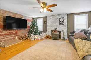 21626 Oak Grove Rd, Harvard, IL 60033 - Photo 4