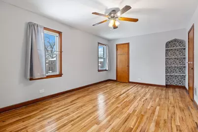 9108 S Utica Avenue, Evergreen Park, IL 60805 - Photo 18