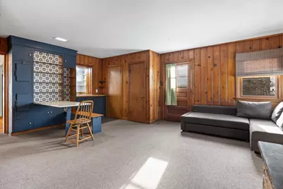 9108 S Utica Avenue, Evergreen Park, IL 60805 - Photo 12