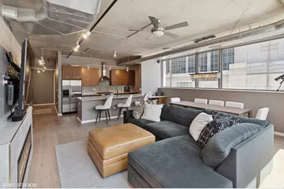 240 E Illinois Street #607, Chicago, IL 60611 - Photo 4