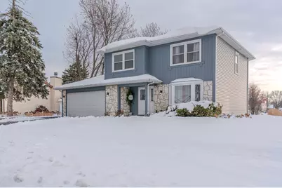 601 Bluff Street, Carol Stream, IL 60188 - Photo 2