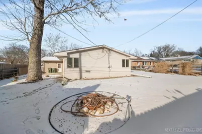 104 Briar Lane, North Aurora, IL 60542 - Photo 30