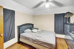 10748 S Ave N, Chicago, IL 60617 - Photo 14