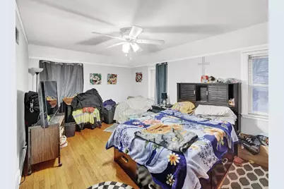 10748 S Avenue N, Chicago, IL 60617 - Photo 16