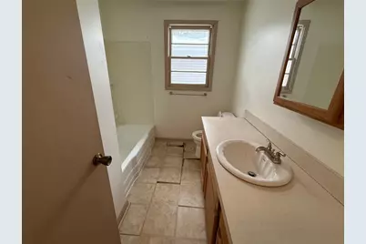 740 N Elmwood Drive, Aurora, IL 60506 - Photo 18