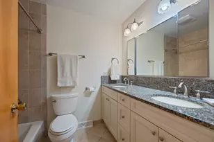 1229 Suffolk St, Naperville, IL 60563 - Photo 10