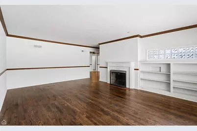 311 Grove Street, Crystal Lake, IL 60014 - Photo 4