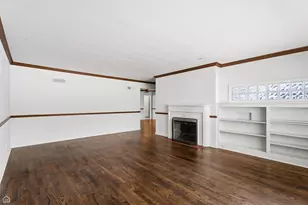 311 Grove St, Crystal Lake, IL 60014 - Photo 4