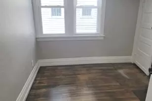 918 N Ash St, Waukegan, IL 60085 - Photo 10