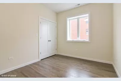3326 W Irving Park Road #3W, Chicago, IL 60618 - Photo 10