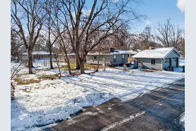 525 Byron Street, Wilmington, IL 60481 - Photo 2