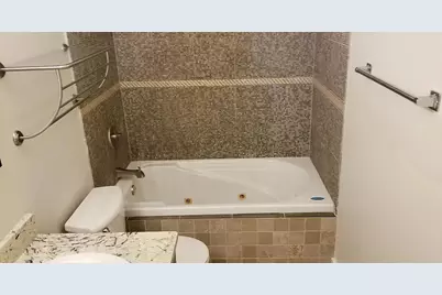 95 Grant Street #4, Crystal Lake, IL 60014 - Photo 2