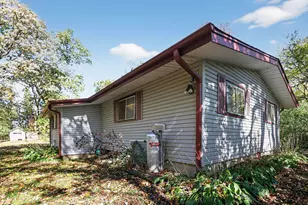 21364 Burr Oak Rd, Harvard, IL 60033 - Photo 4