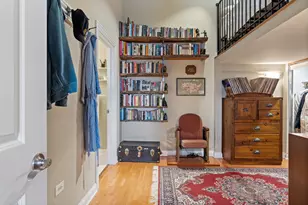 1215 W Gunnison St, Chicago, IL 60640 - Photo 14