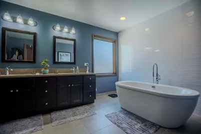 917 Tamer Lane, Glenview, IL 60025 - Photo 8