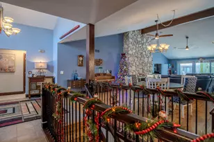 917 Tamer Ln, Glenview, IL 60025 - Photo 14