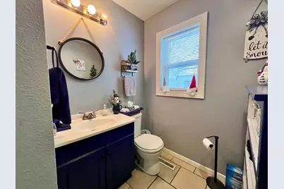 108 E Illinois Street, Mansfield, IL 61854 - Photo 14