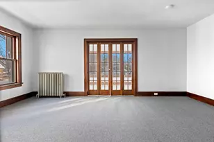 518 South St, Elgin, IL 60123 - Photo 4