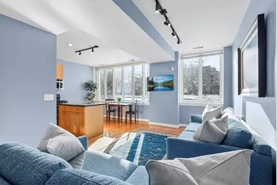 1636 W Melrose Street #102, Chicago, IL 60657 - Photo 2