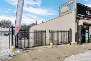 4940 S Ashland Ave, Chicago, IL 60609 - Photo 2