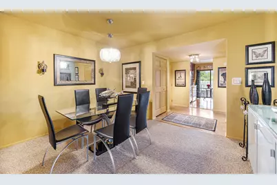 1721 Northfield Square #C, Northfield, IL 60093 - Photo 4
