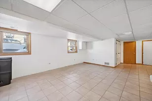 5123 Wolfe Dr, Oak Lawn, IL 60453 - Photo 10