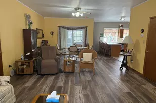 319 N 4th St, Neponset, IL 61345 - Photo 12