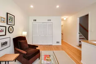 2737 N Janssen Ave, Chicago, IL 60614 - Photo 18