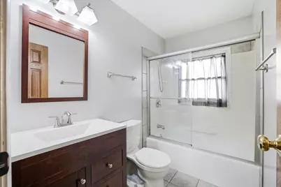 220 Dato Drive, Streamwood, IL 60107 - Photo 24