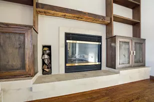 220 Dato Dr, Streamwood, IL 60107 - Photo 8