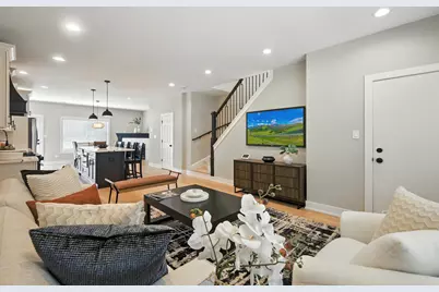 4055 S Ellis Avenue, Chicago, IL 60653 - Photo 1