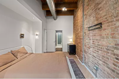 300 W Grand Avenue #209, Chicago, IL 60654 - Photo 14