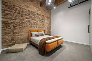 300 W Grand Ave, Chicago, IL 60654 - Photo 18