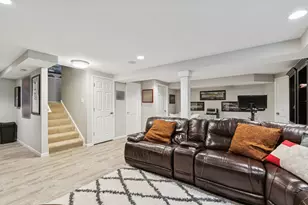 171 Birch Ln, Saint Charles, IL 60175 - Photo 26