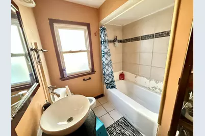 128 N York Road, Bensenville, IL 60106 - Photo 8