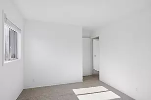 700 Hayward Ave, Streamwood, IL 60107 - Photo 12