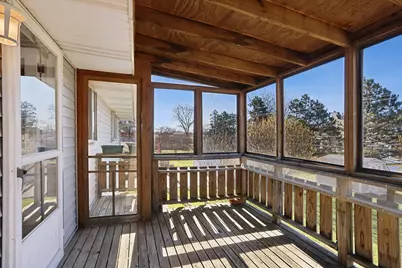 700 Hayward Avenue, Streamwood, IL 60107 - Photo 18