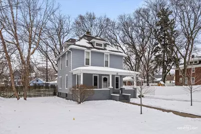 44 Monroe Street, Elgin, IL 60123 - Photo 2