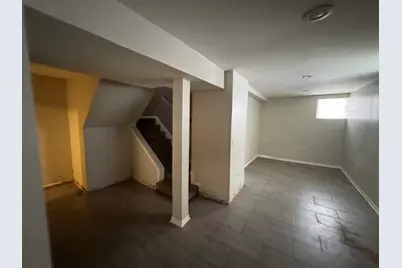 9238 S Dauphin Avenue, Chicago, IL 60619 - Photo 16