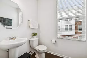 3562 Sawgrass Dr, Woodridge, IL 60517 - Photo 10